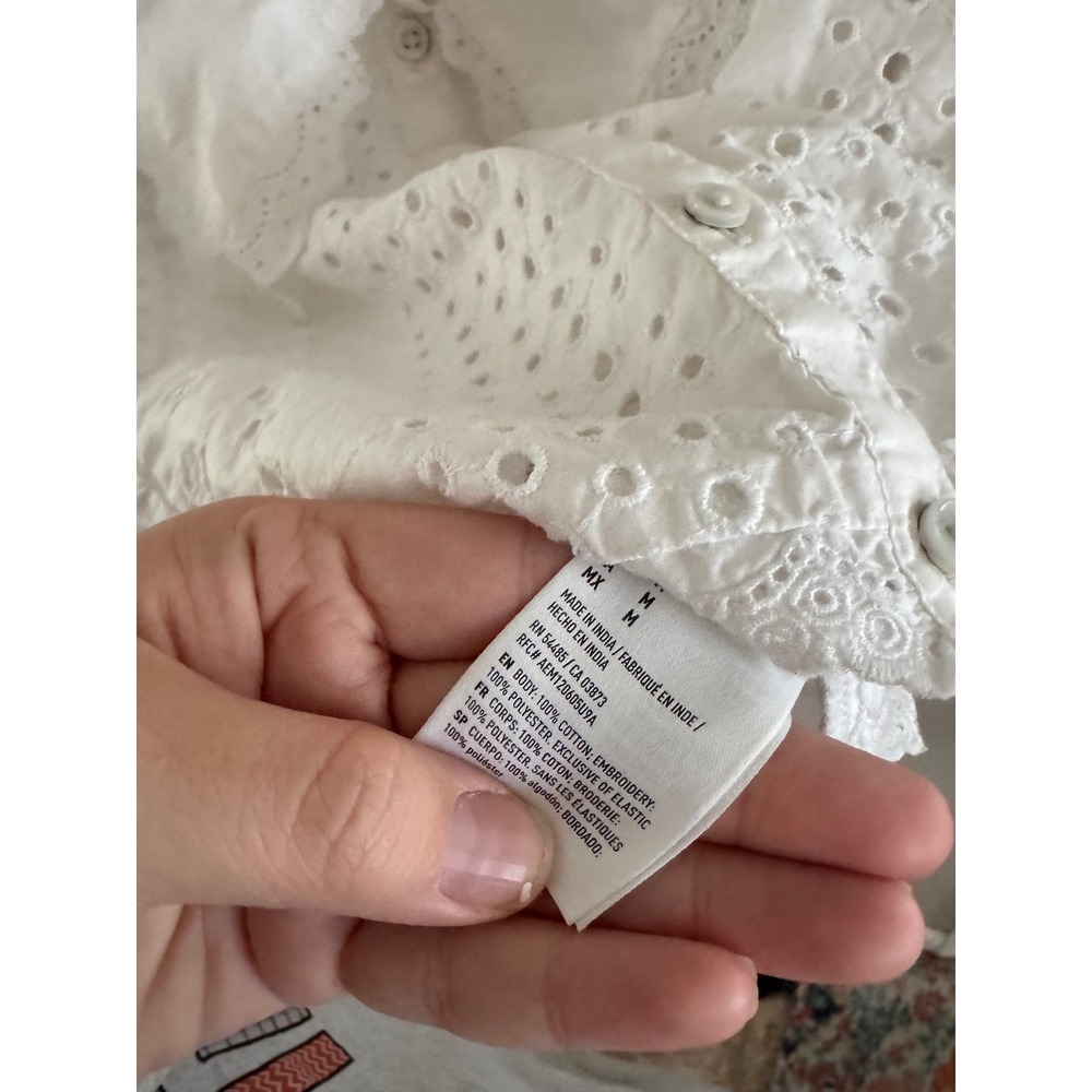 american eagle eyelet button down - Picture 6 of 6